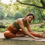 Yoga: O Que É, Tipos, Benefícios e Como Praticar de Forma Certa