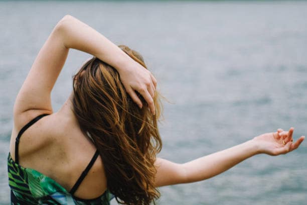 Como Proteger seu Cabelo na Praia